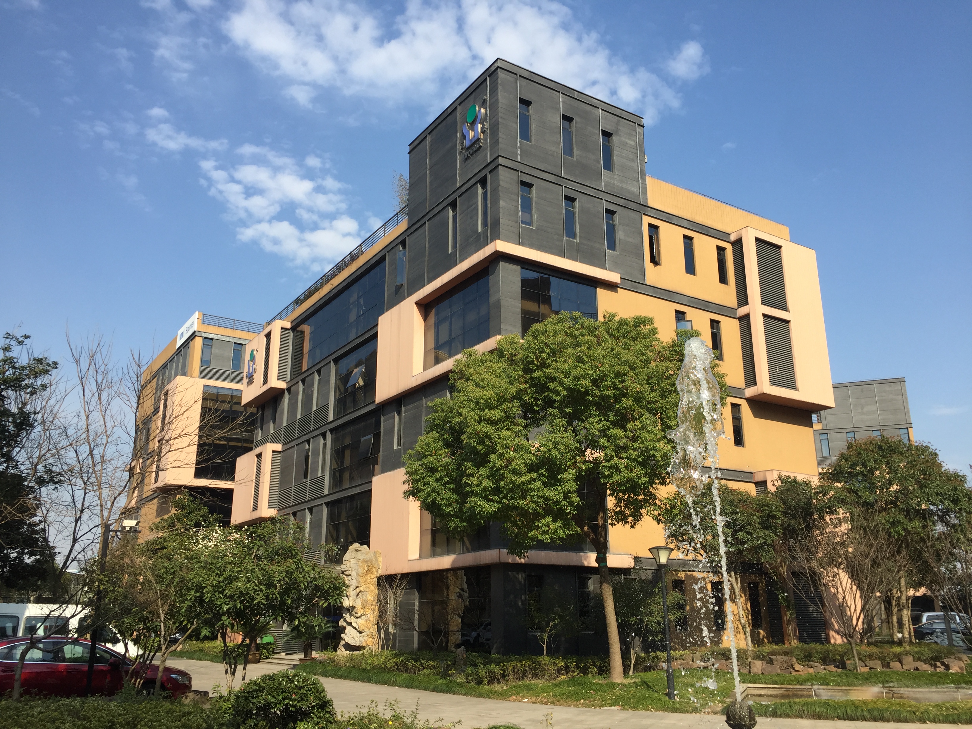 上海尊龙凯时环？？？萍加邢薰